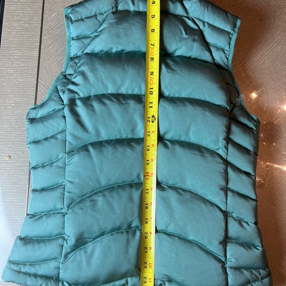Patagonia Down Vest - Picture 11 of 11